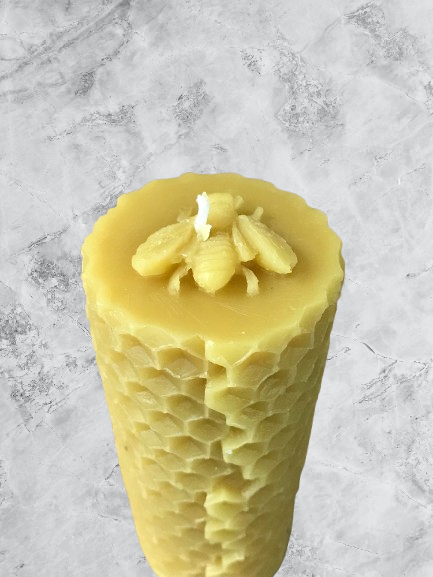 Candle - Votive with honey comb texture and a bee on top