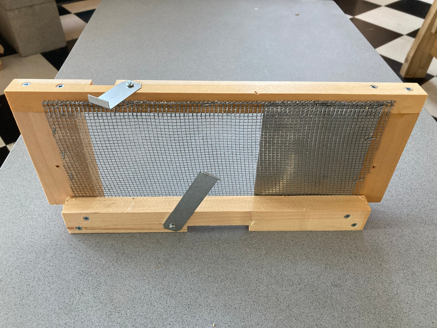 8 Frame Robbing/Moving screen