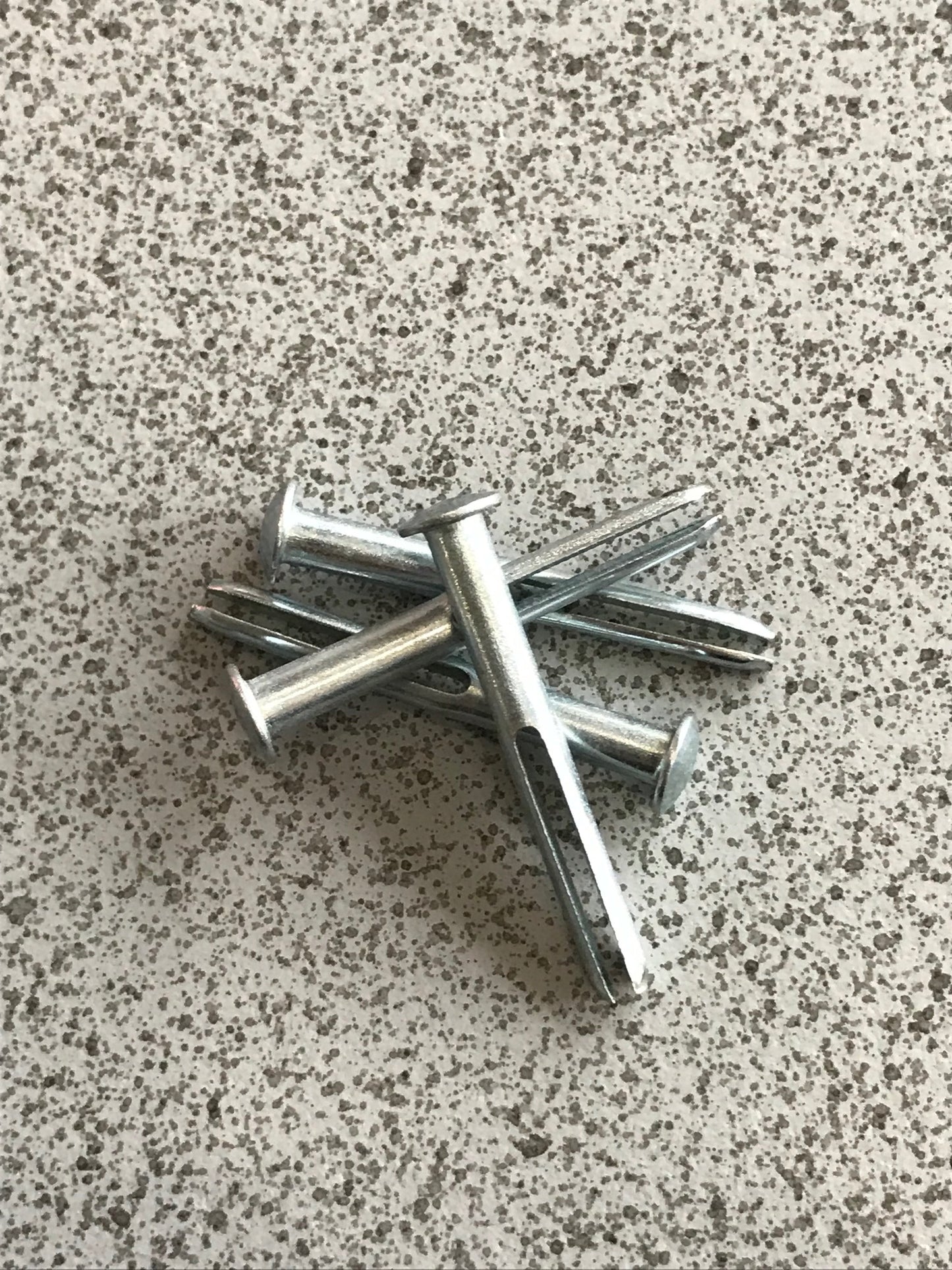 Support Pins